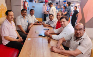 सीईएफ की बैठक में समाज के उत्थान हेतु चर्चा