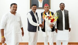 जयपाल सिंह पाल सहित बसपा के कई नेताओं ने ग्रहण की सपा की सदस्यता